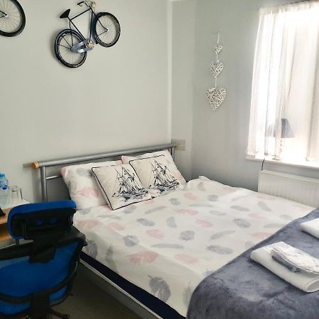 Comfortable Rooms In The House 옥스퍼드 외부 사진
